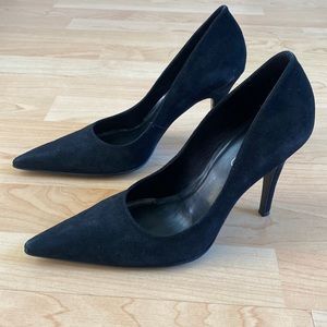 Aldo Bortola pointed toe heels